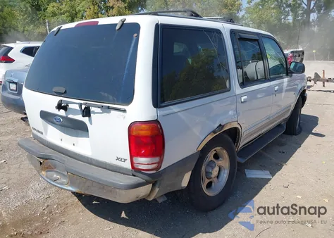 2001 Ford Explorer Xlt из США, поврежденный, VIN 1FMZU83P11ZA61062